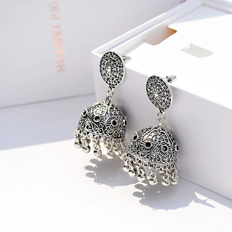 ✨ Royal Silver Jhumkas – Timeless Beauty