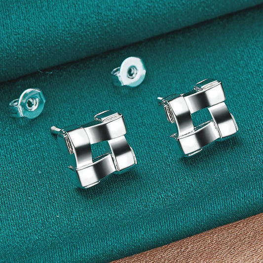 ✨ "Modern Elegance: 925 Silver Studs" ✨