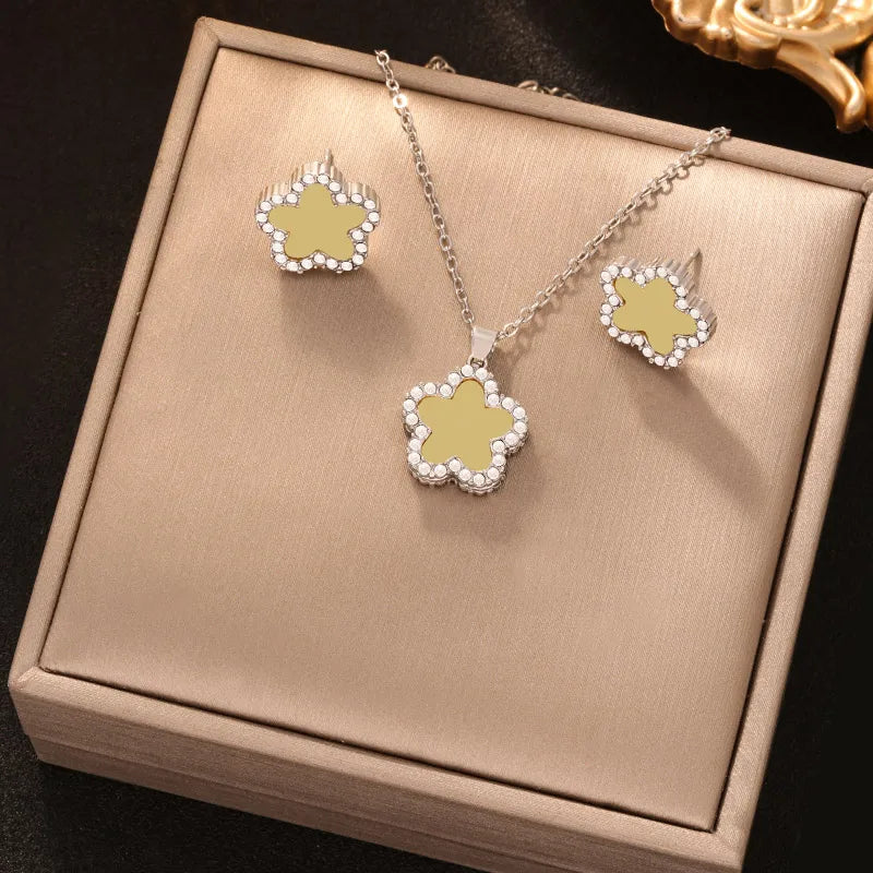 Radiant Bloom Jewelry Set