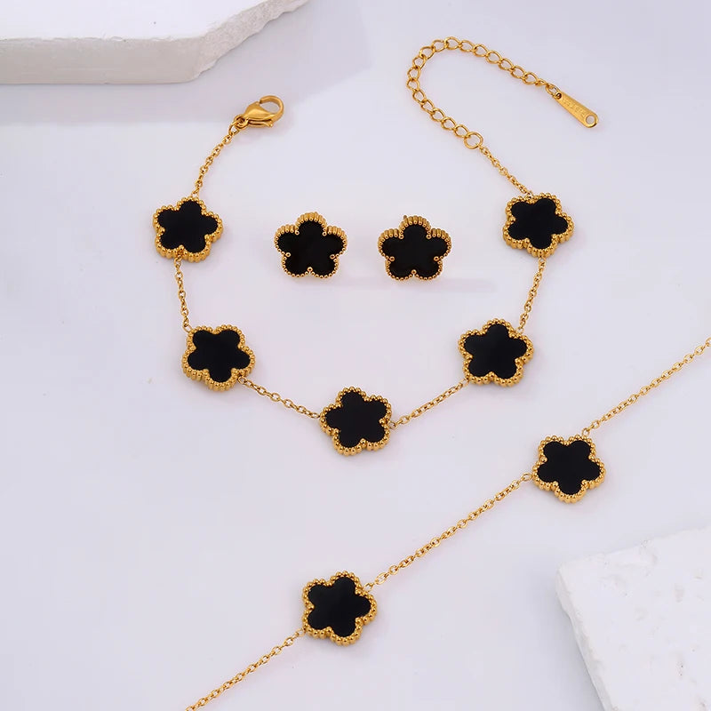 Timeless Black Clover Jewelry Set