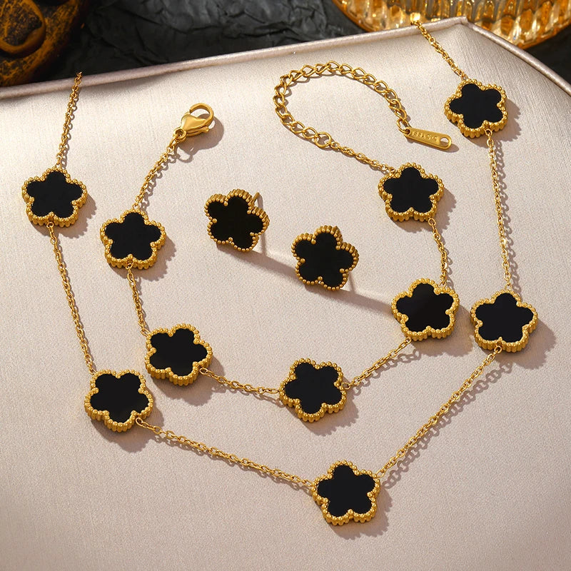 Timeless Black Clover Jewelry Set