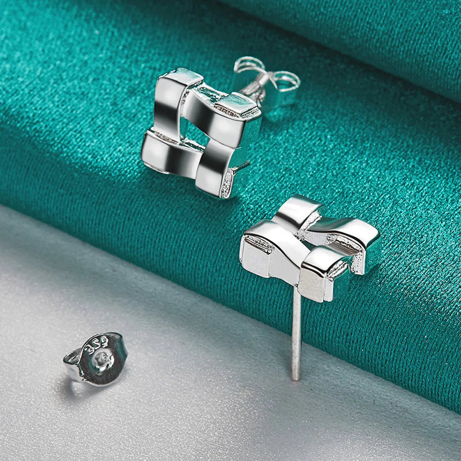 ✨ "Modern Elegance: 925 Silver Studs" ✨